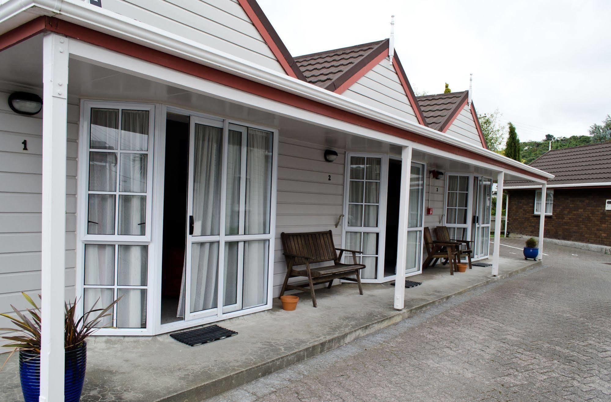 Settlers Motor Lodge ロワー・ハット エクステリア 写真